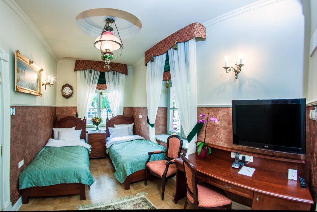 Willa Rozana Nałęczów Zimmer foto