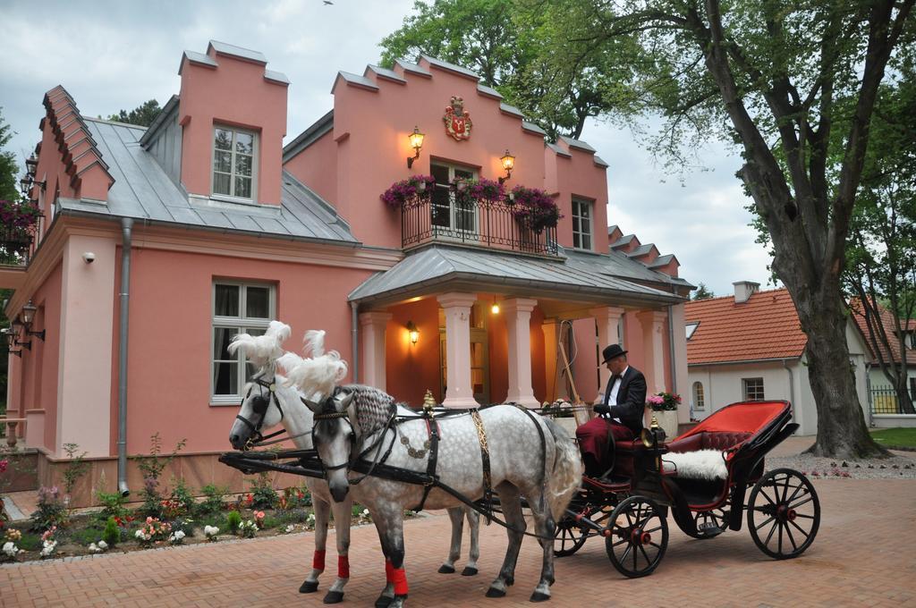 Willa Rozana Nałęczów Exterior foto