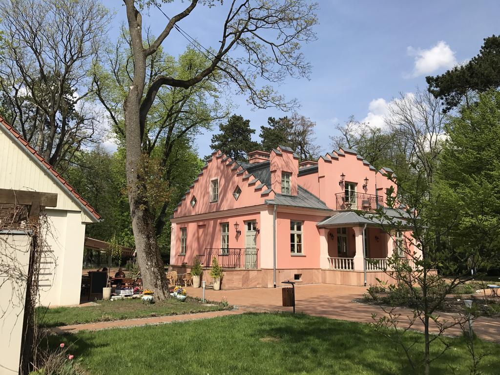 Willa Rozana Nałęczów Exterior foto