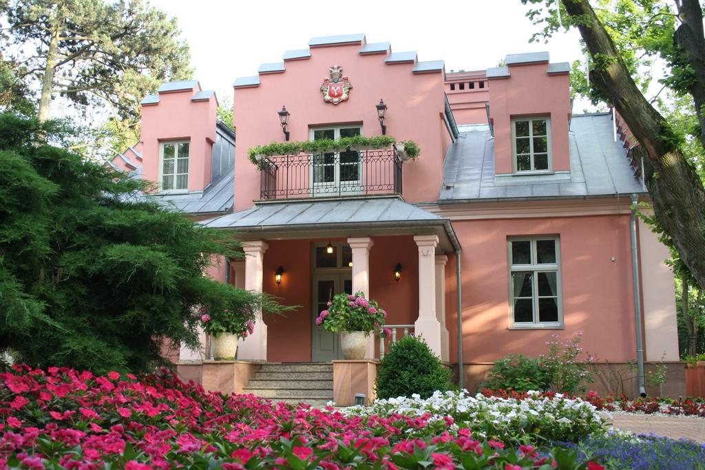 Willa Rozana Nałęczów Exterior foto
